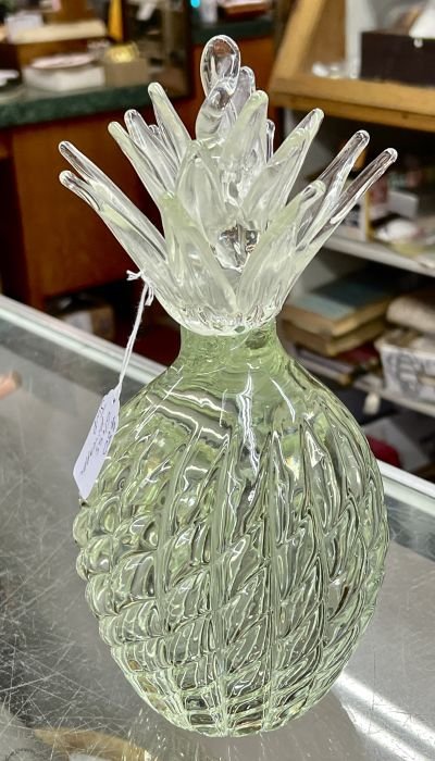 Glass pineapple