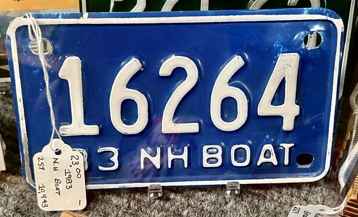 1983 N.H. Boat plate