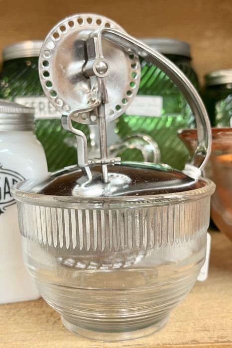 Mayo maker